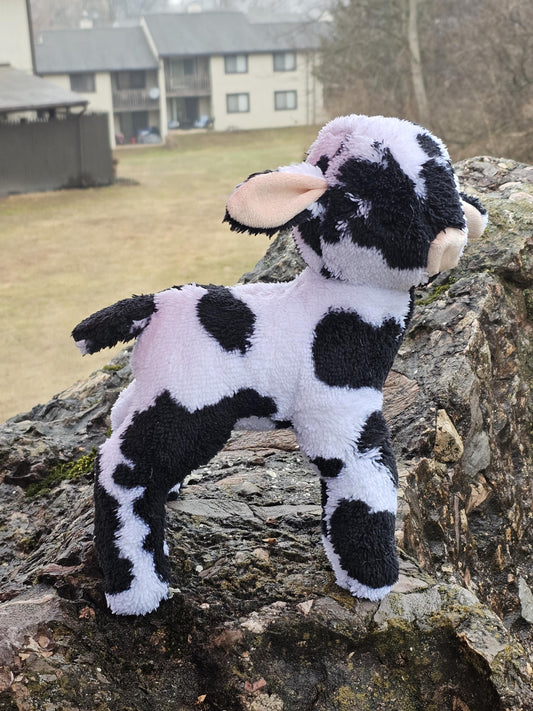 Cow Plushie, Sherpa, Soft and fuzzy, back and white